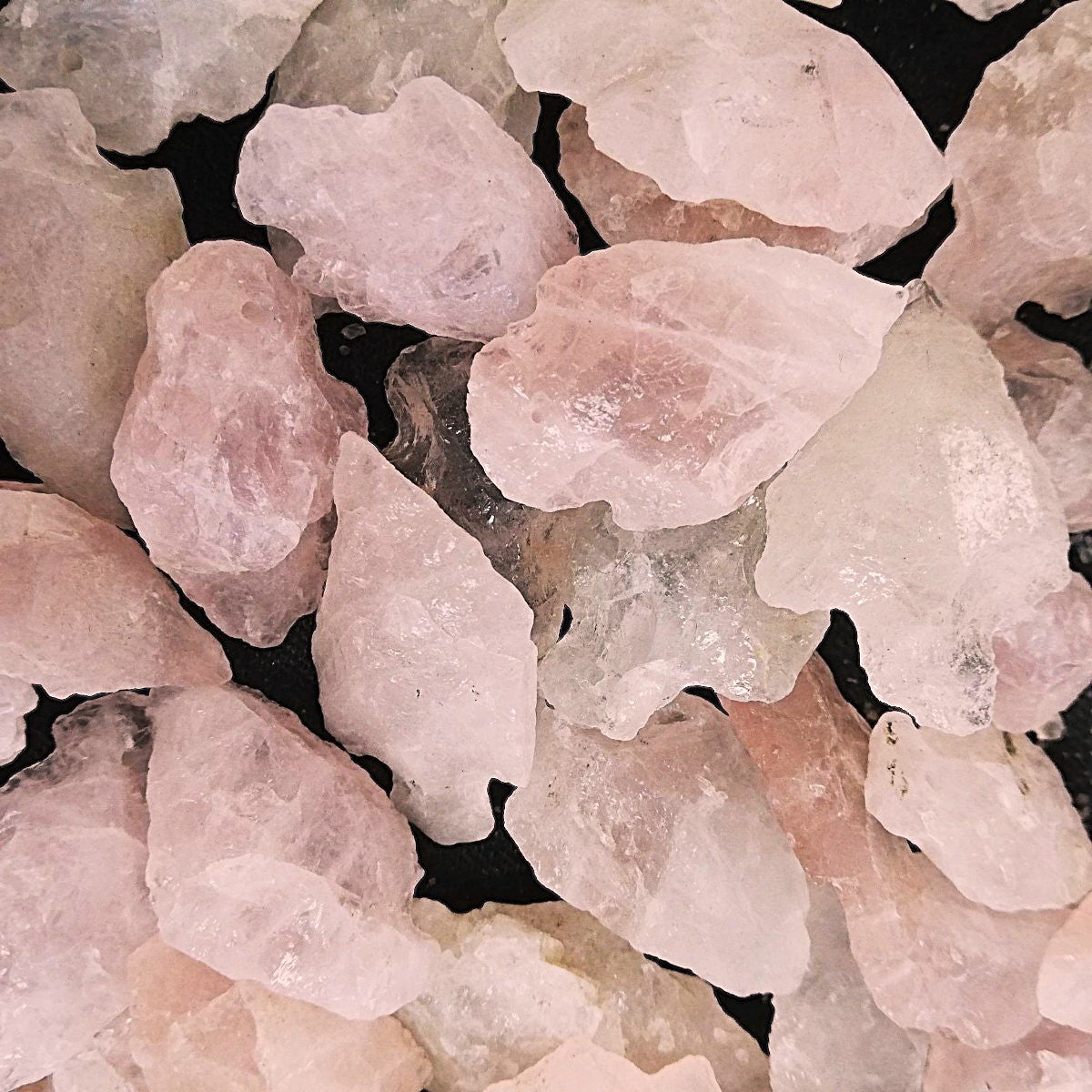 Rose Quartz Arrowhead - 1pc Rose Quartz Arrowhead - 1pc